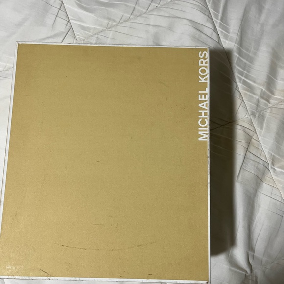 Michael Kors Womens Adelaide Black Leather Ankle Strap Heels Size 8 38.5 - Picture 4 of 12